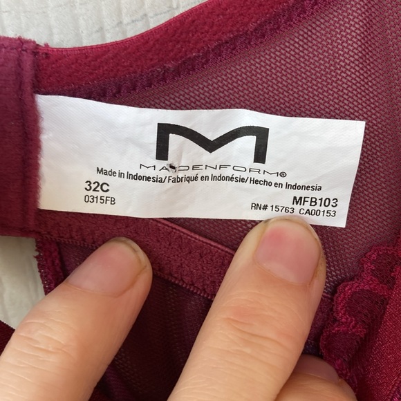 Maidenform 32C Burgundy, sexy lingerie with lace top and cheer bottom - Picture 3 of 12